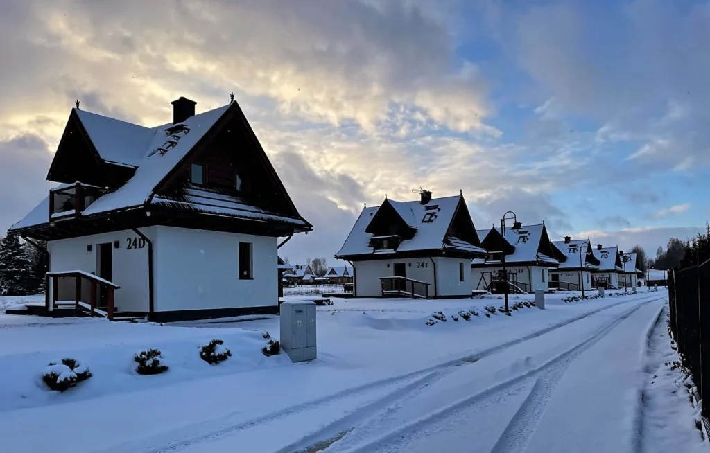 Domki Białka Tatrzańska - Zima, Grudzień 2023, Śnieg, Nocleg Białka Tatrzańska