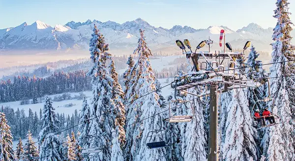 Kotelnica Białczańska 2026: trasy, karnety i wszystko, co musisz wiedzieć przed wyjazdem